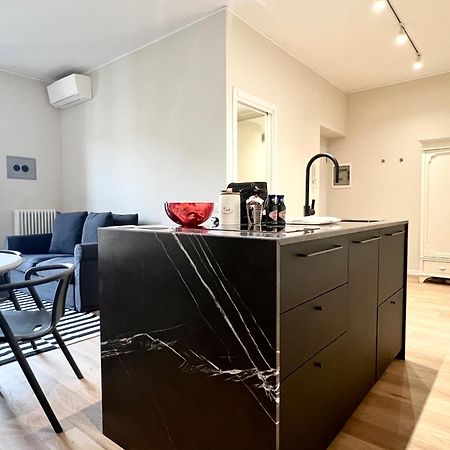 Comecasa Fashion Apartment In Via Mantova Милано Екстериор снимка