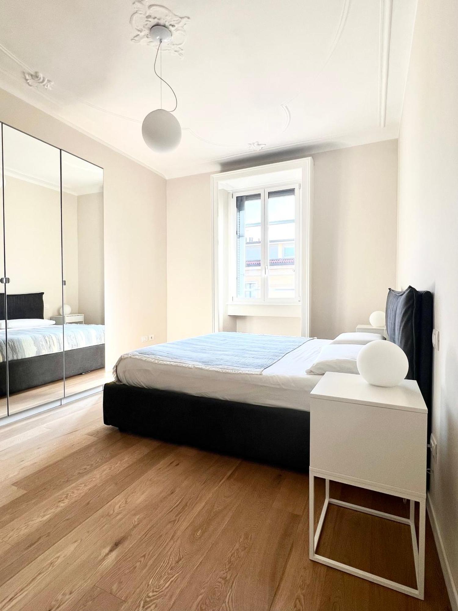 Comecasa Fashion Apartment In Via Mantova Милано Екстериор снимка