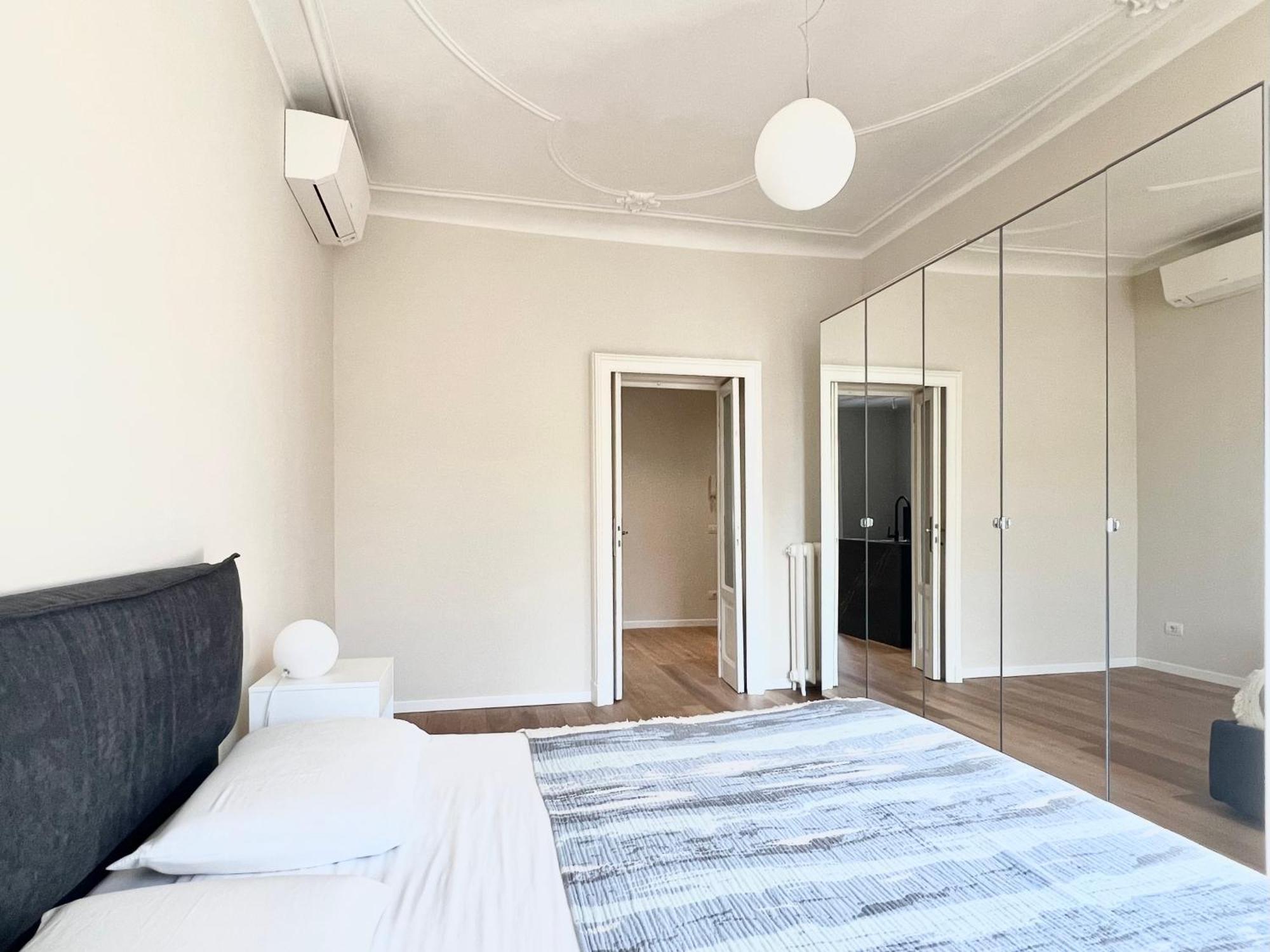 Comecasa Fashion Apartment In Via Mantova Милано Екстериор снимка
