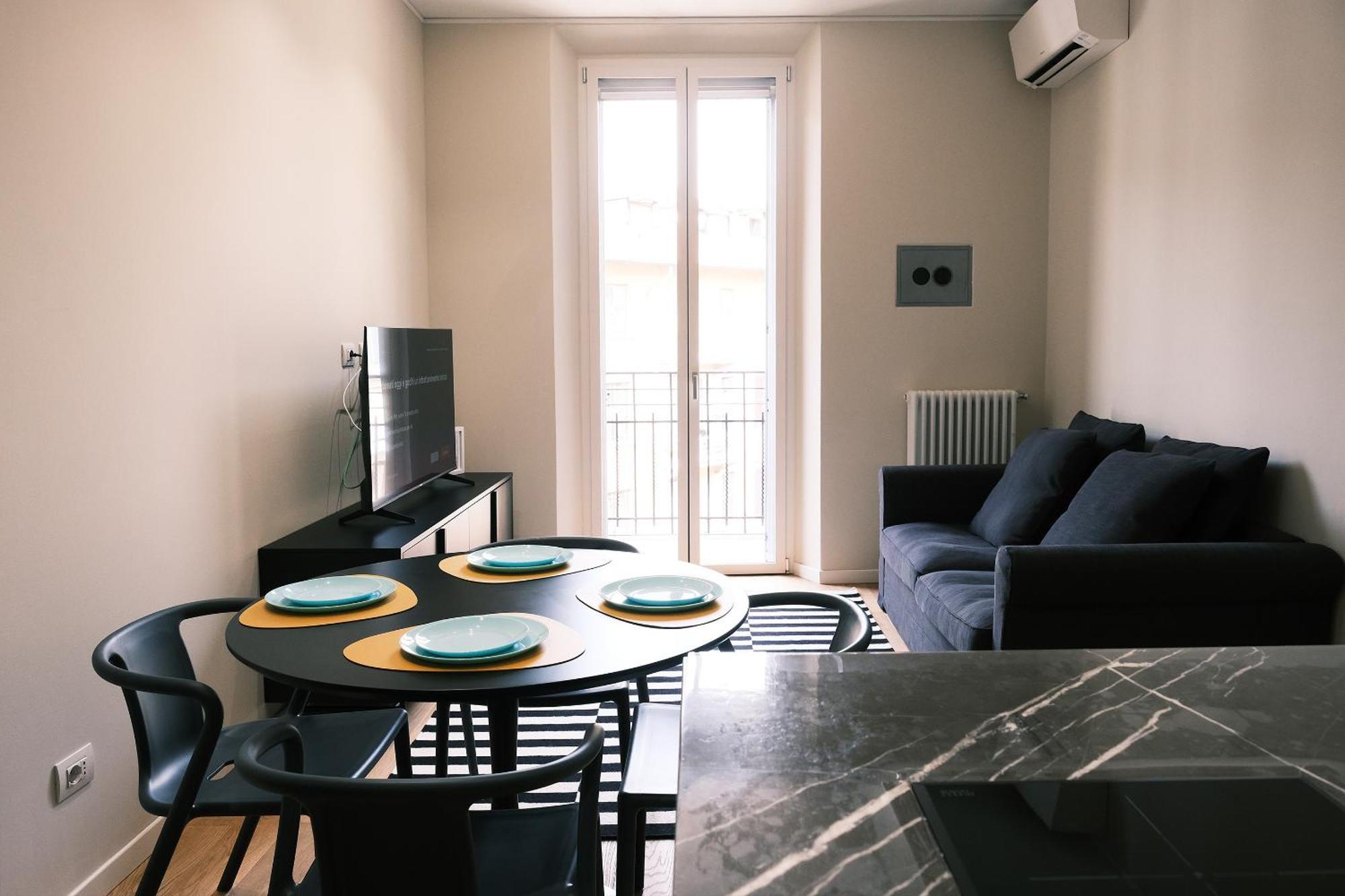 Comecasa Fashion Apartment In Via Mantova Милано Екстериор снимка